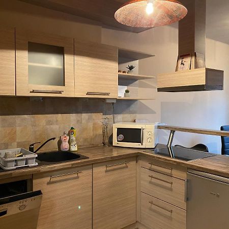 Platan Apartman Apartment Hajduszoboszlo Ngoại thất bức ảnh