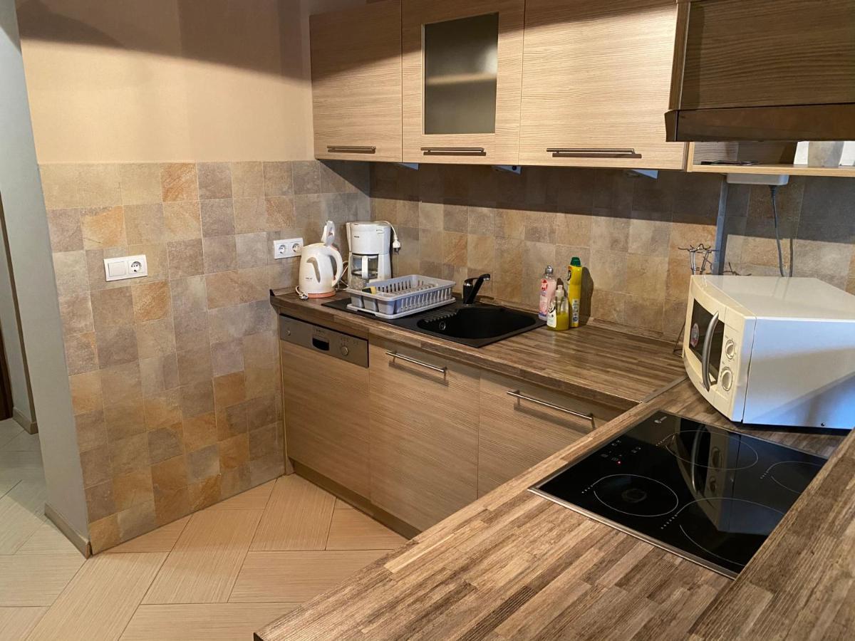 Platan Apartman Apartment Hajduszoboszlo Ngoại thất bức ảnh